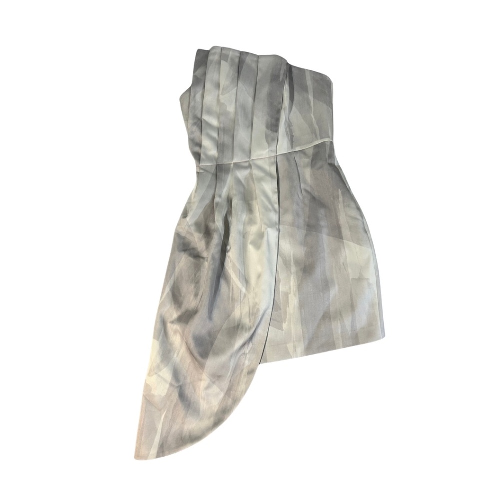 KEEPSAKE Structured Strapless Mini-Dress in Mediu… - image 1